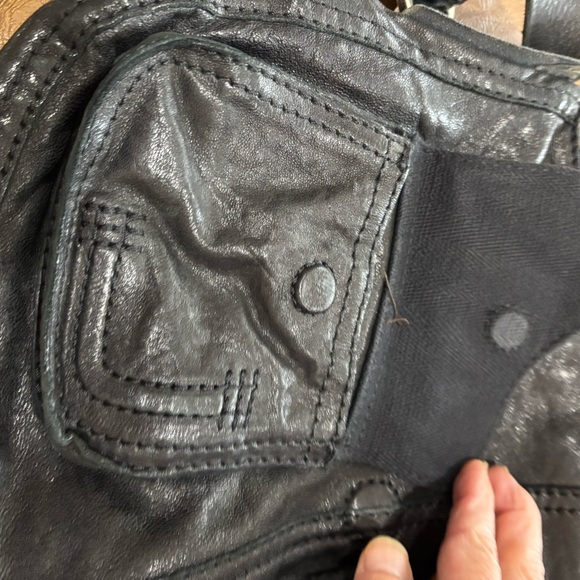 Lucky Brand Black Leather STASH shoulder bag - Picture 9 of 15